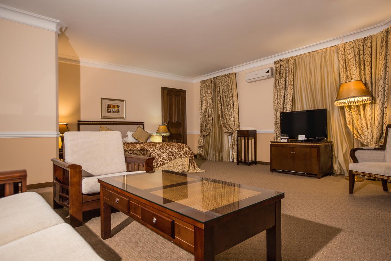 Hotel Bek طشقند المظهر الخارجي الصورة